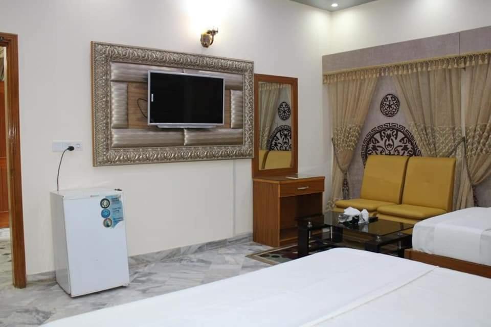 Hotel Clifton Inn Карачи Экстерьер фото